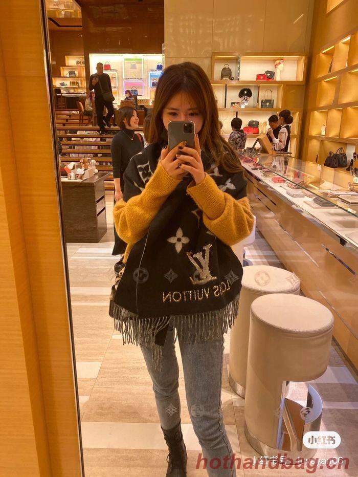 Louis Vuitton Scarf LV00050 Louis Vuitton Scarf LV00050